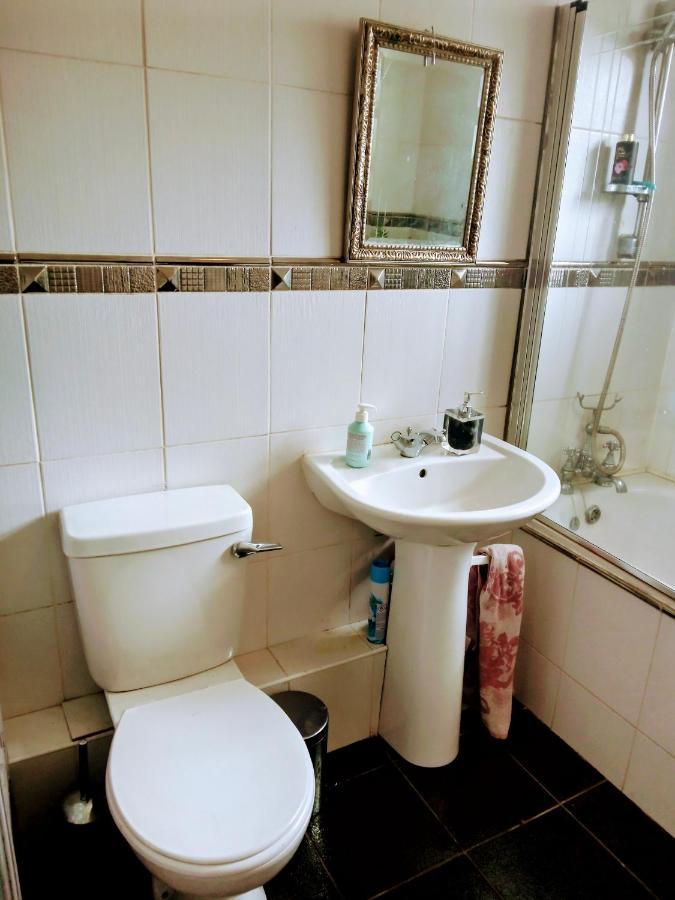 A Cosy Dublin Room Exterior photo